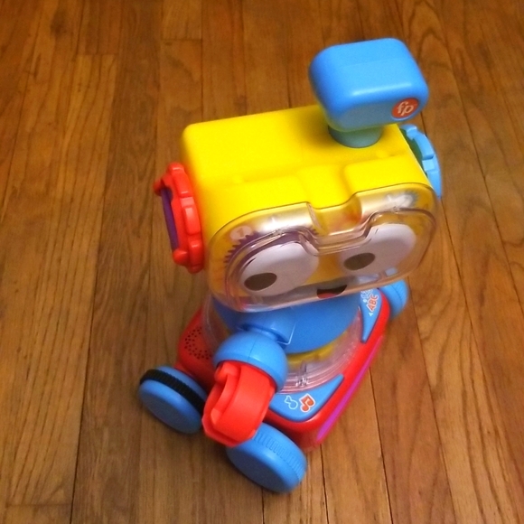 4-in-1 Ultimate Learning Bot - Picture 3 of 4